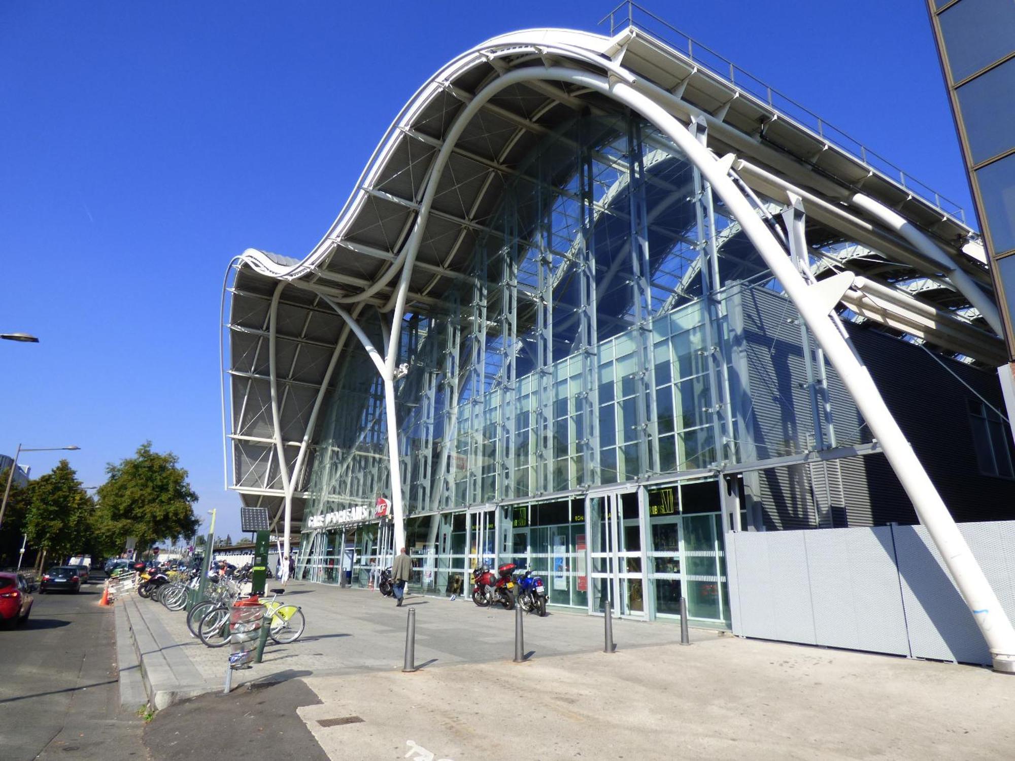 37M2 Lumineux Face Gare Sncf, Wifi Et Cafe Et The Offerts Daire Orléans Dış mekan fotoğraf